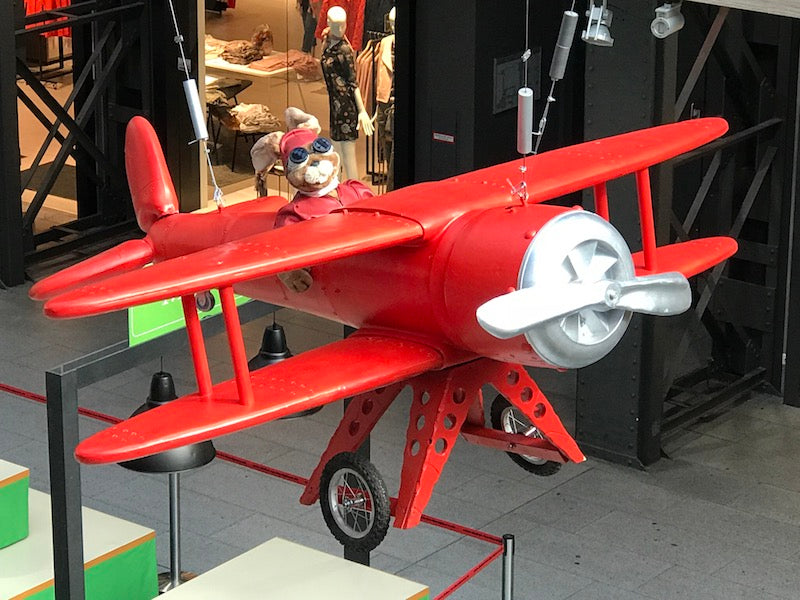 Flugzeug- Deko- Doppeldecker rot 270 cm Spannweite