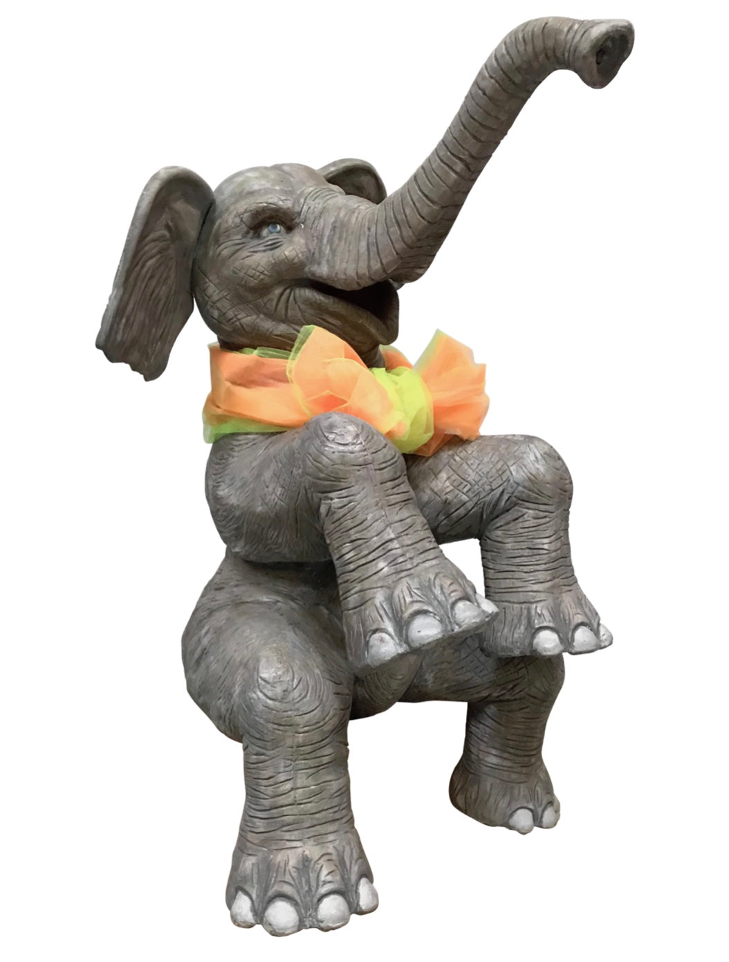 Elephant with head movement 