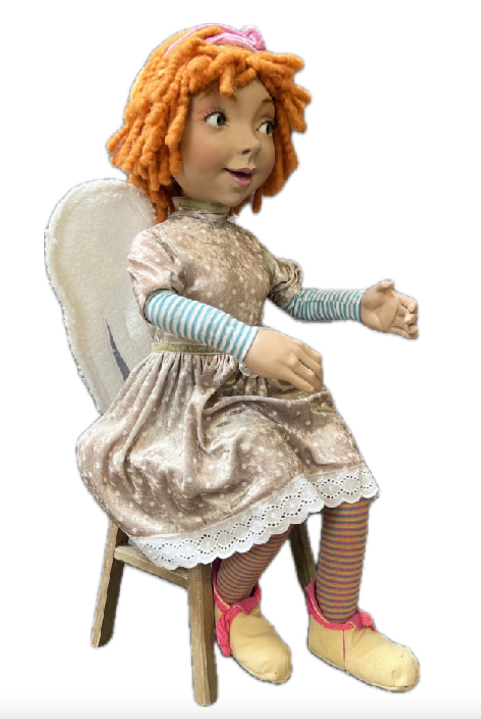 Sitting angel with orange hair 