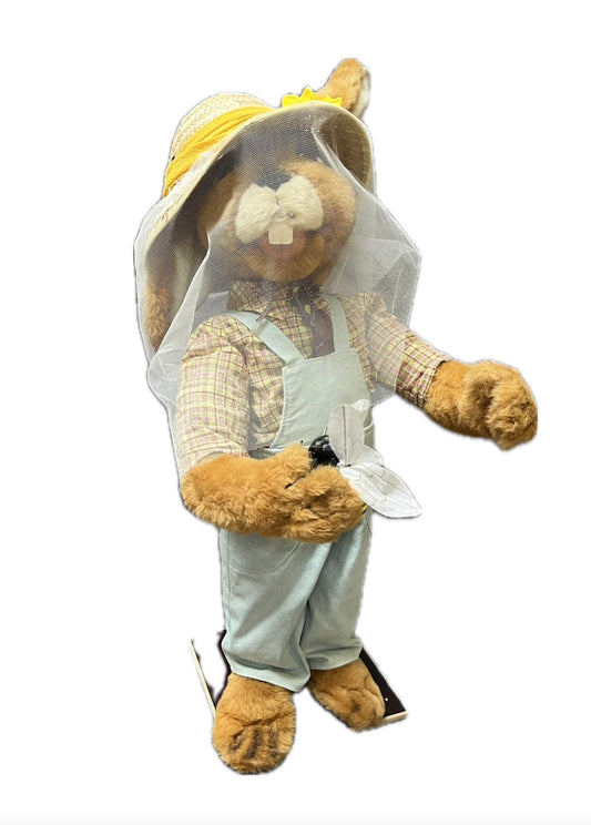 Hase als Imker