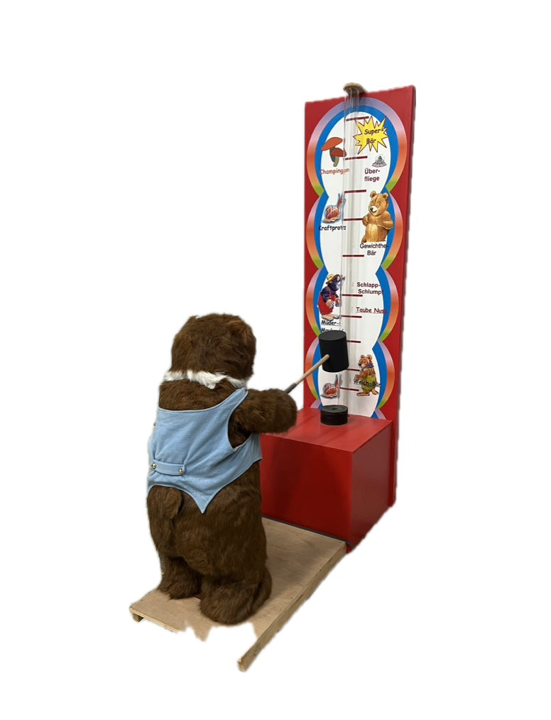 Bear hits force gauge "Hit the Luke"