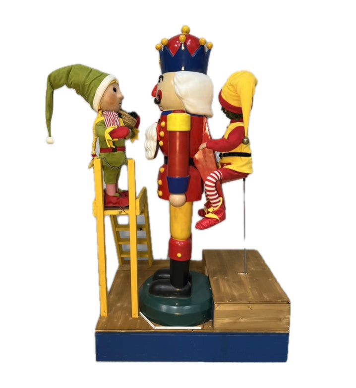 Nutcracker with Elves